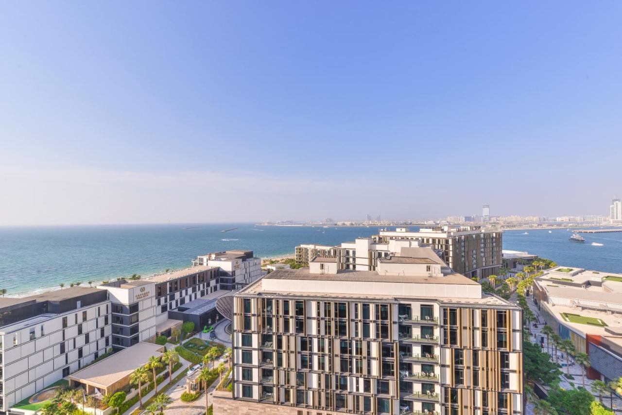 Posh 2 Bedroom Oceanfront Apt In The Heart Of Bluewaters Island Dubai Exterior foto